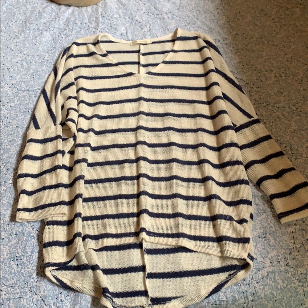 Thin Nit sweater